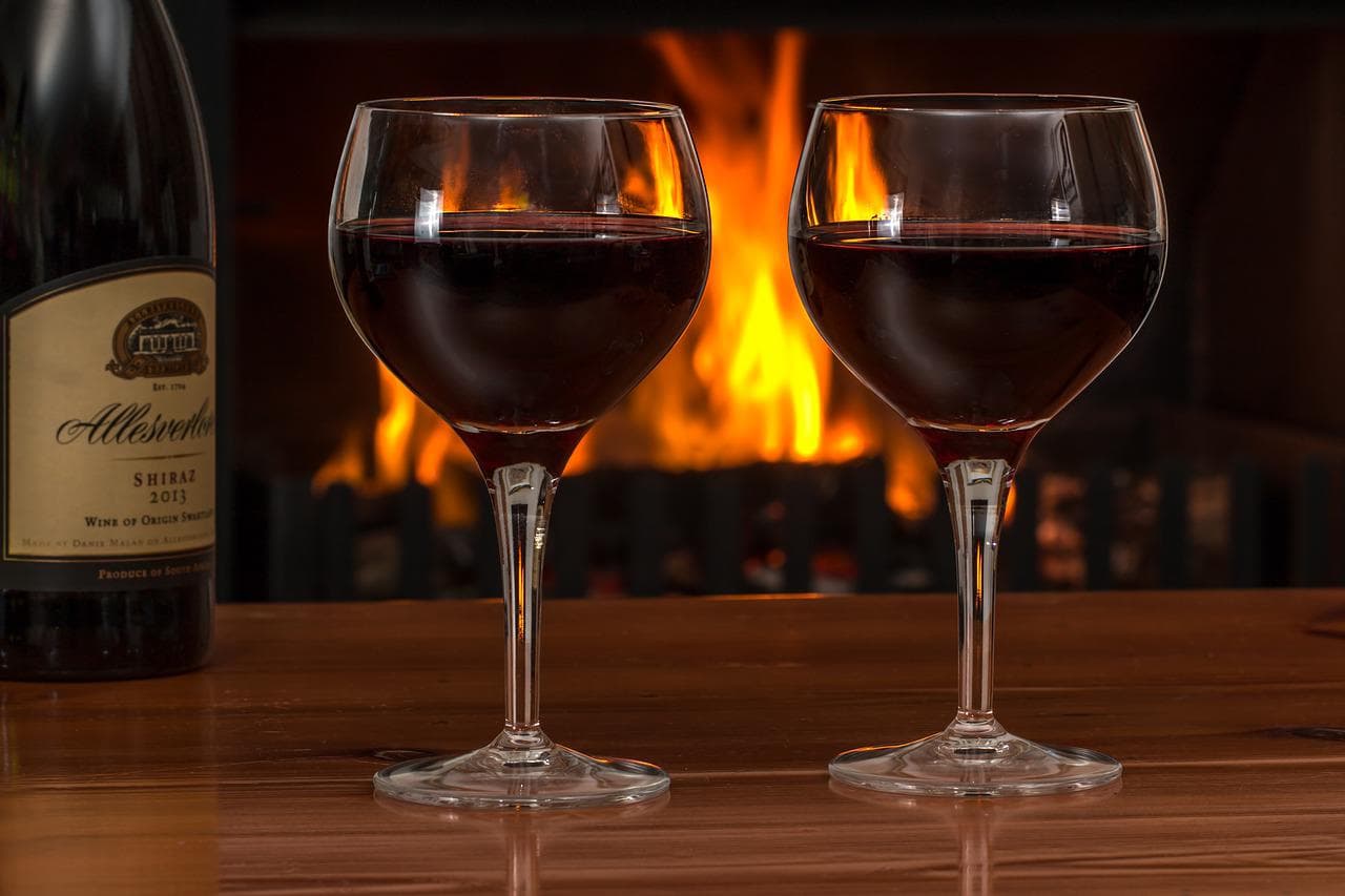 總是睡不好？試試這5種助眠飲品、避吃5種焦慮食物，助你一夜好眠！