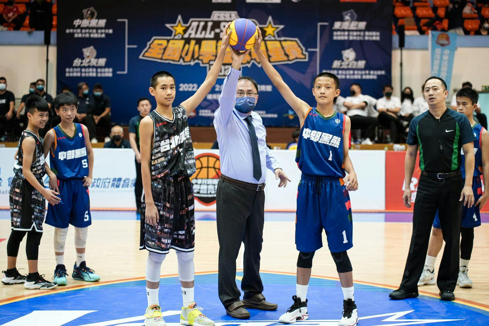 熱血教師堅持26年深耕基層，打造全台灣227支隊伍的少年籃球賽事