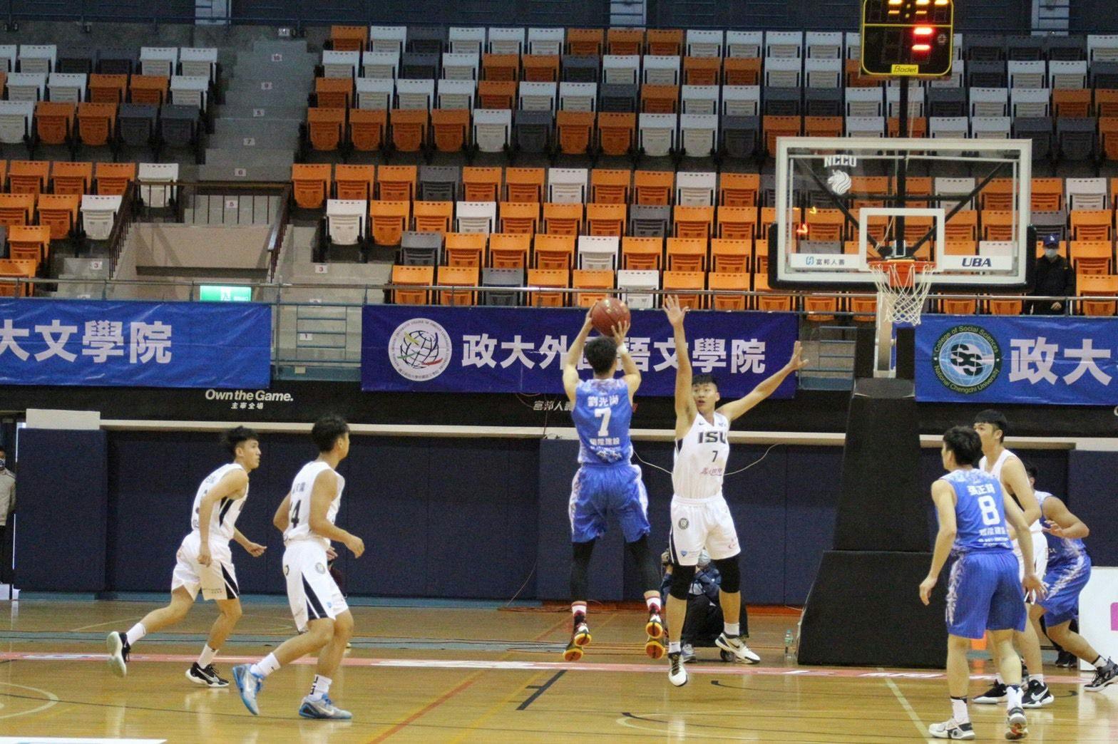 那年震驚籃壇的「基商彈跳人」，正在為職業籃球夢而努力－劉光尚